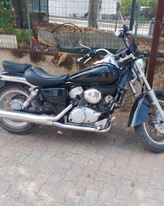Honda Shadow 125  Anno 2000