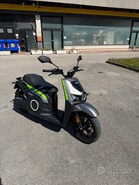 Scooter elettrico Silence 50