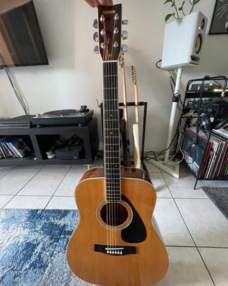 YAMAHA FG 340
