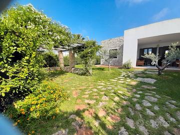 Villa Mary SPIAGGE Ostuni GIARDINO 6 posti 2 Bagni