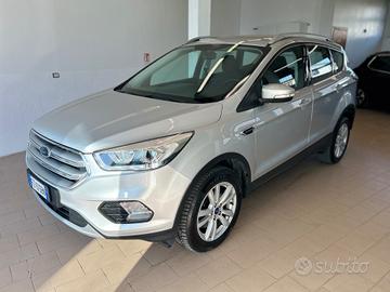 Ford Kuga 1.5 TDCI 120 CV S&S 2WD ST-Line