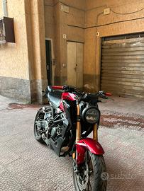 Cb 125 r