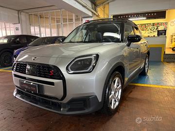 Mini Cooper S Countryman ALL4 Essential
