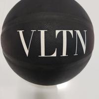 Pallone basket Valentino VLTN Spalding 