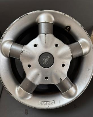 Cerchio in lega MOMO originale-Made in Italy
