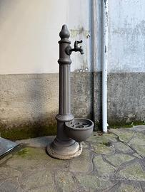 Fontanella in ghisa modello Minareto giardino