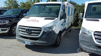 Mercedes Benz SPRINTER