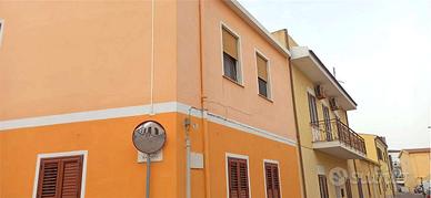 Spazioso trilocale in pieno centro a Valledoria