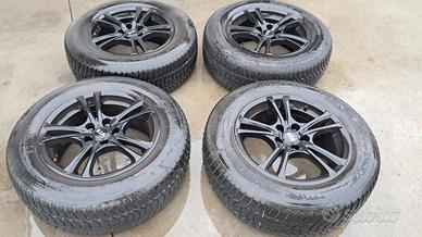 Cerchi in lega + pneumatici invernali 235/65 R17