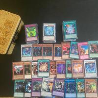 Lotto carte Yu gi oh + tin 