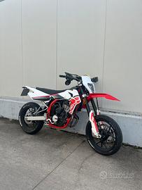 Swm SM 125 R