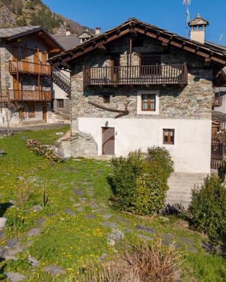 CASA SEMINDIPENDENTE A SAMPEYRE