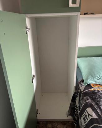 ponte camera da letto più comodino