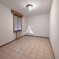 TecnoAzienda: Immobile con appartamento -