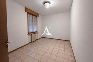 TecnoAzienda: Immobile con appartamento -