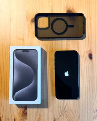 iPhone 15 Pro Max 256GB + Cover