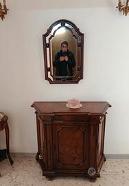 Entrata classica con specchio