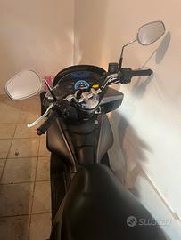 Honda pcx 125