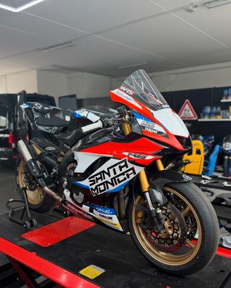 Yamaha YZF R6 PRONTO PISTA! PERMUTE!