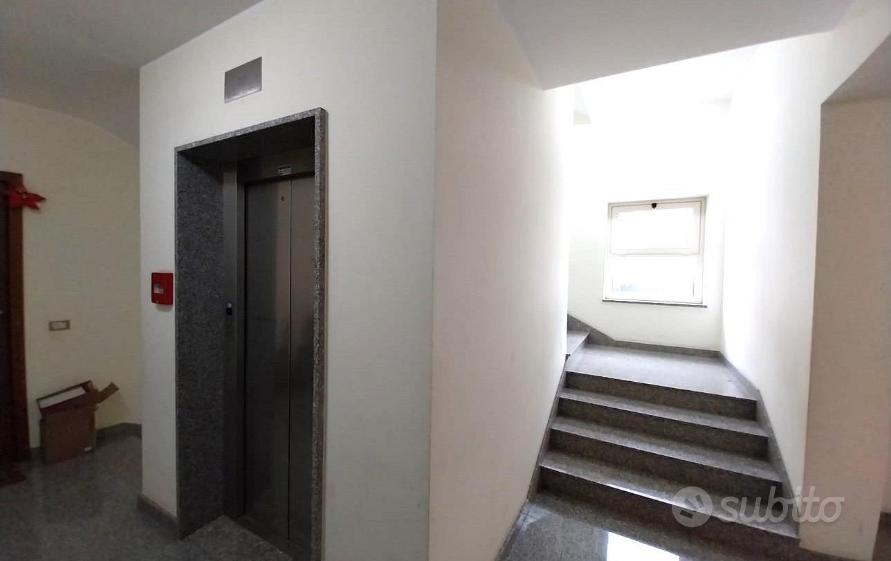 Appartamento luminoso e panoramico - Vista 2