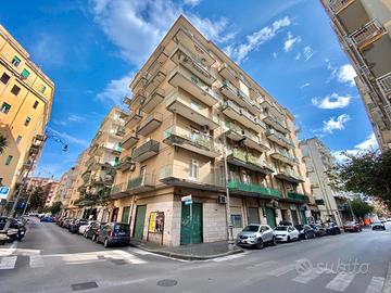 SALERNO VIA P.DEL PEZZO APPARTAMENTO 4 Vani+Acc.ri
