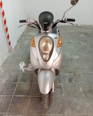Scooter Mio SyM 50