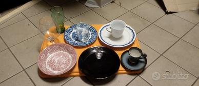 Servizi piatti bicchieri e c