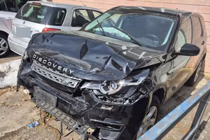 Land Rover Discovery 2.0 ! INCIDENTATO !