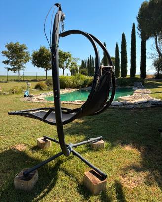 Sedie dondolo sdraio sa giardino o piscina