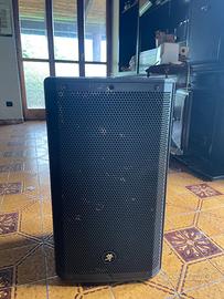 2 mackie trash 212 una per ricambi