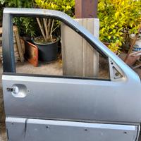 porta Nissan Terrano II 2