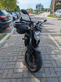 Yamaha FZ6 