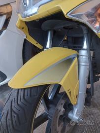 Parafango anteriore runner 2006