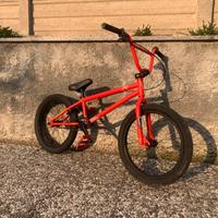 BMX Verde Scout - Rossa