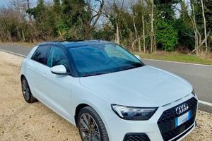 Audi A1 sportback 110cv automatica