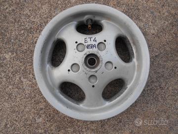 ruota cerchio posteriore piaggio vespa et2 et4