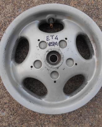 ruota cerchio posteriore piaggio vespa et2 et4