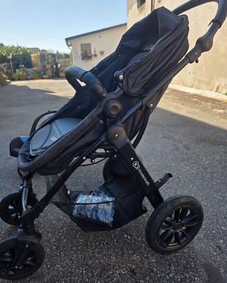 Passeggino trio,mangiapannolini,lettino e altro