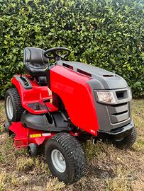 Trattorino taglia erbace