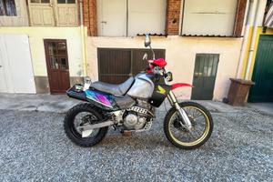 Honda dominator 650 1998