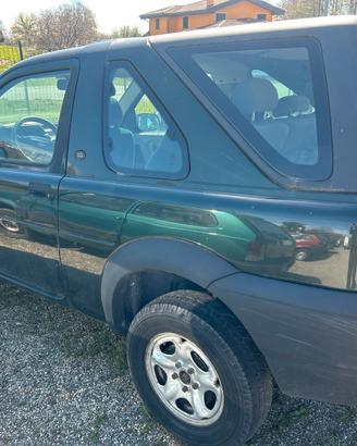 Ricambi land rover freelander 2002