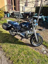 BMW R1100R