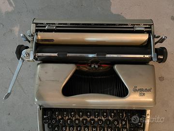 Macchina da scrivere Everest K2