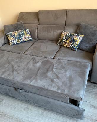 Divano estraibile TALENTO 3 posti 250cm + 4 pouf