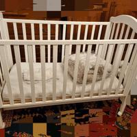 culla+ materasso+cuscino +paracolpi