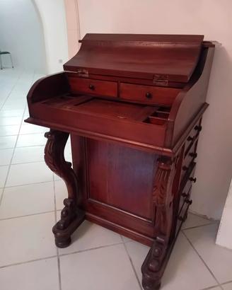 DAVENPORT in legno massiccio 