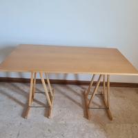 Scrivania in frassino