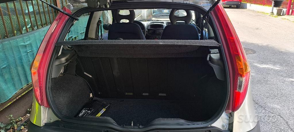 Fiat Punto 2004 photo 5