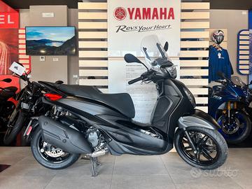 Piaggio Beverly 400 Deep Black edition