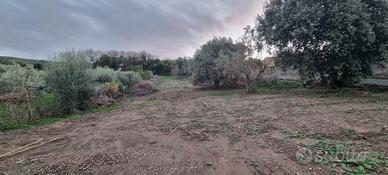 Villaurbana terreno edificabile zona "b"